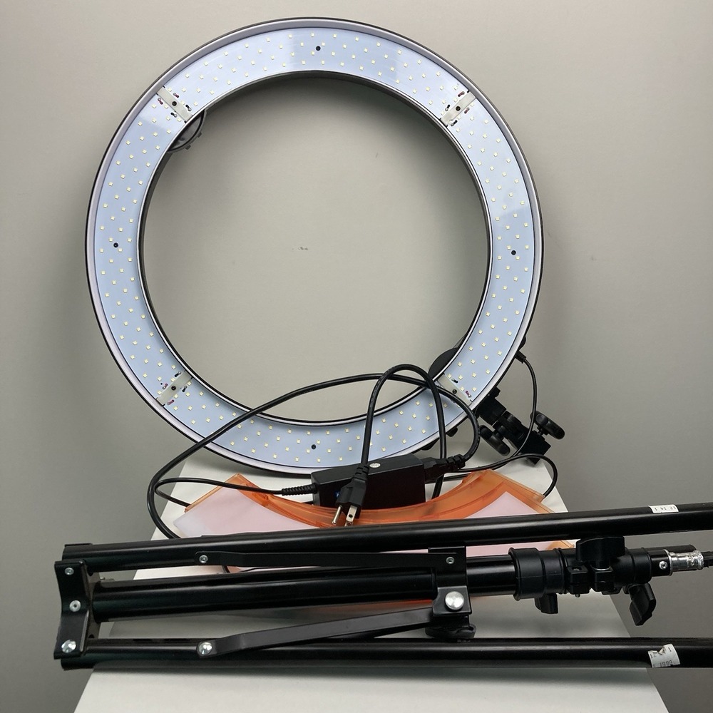 Mount Dog 18‎ inch 55W 5500K LED Ring Light Kit
